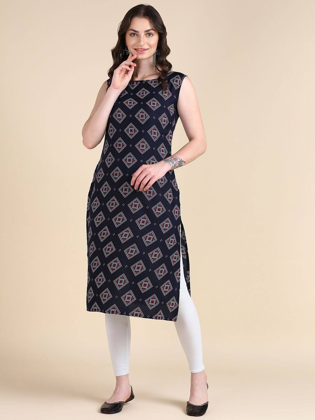 Boat neck sleeveless outlet kurti